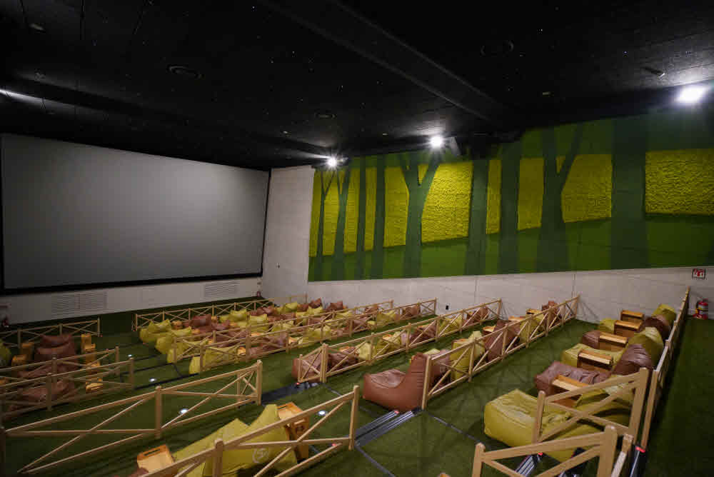 Scandia Moss Project 05 | Cinema interior that conveys the value of greenery in the city - CGV Dongsuwon Cine & Foret theater costum made and custom construction