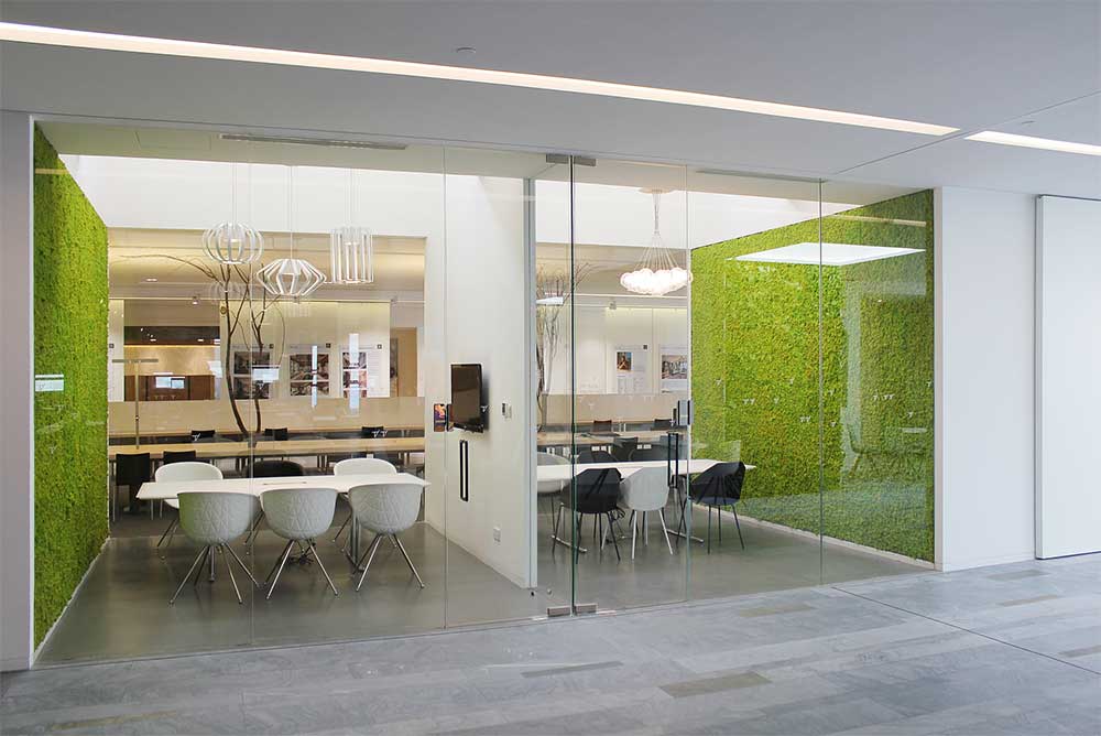 Scandia Moss sound-absorbing wall installed on the sound-insulating wall between meeting rooms - Beijing Design Center