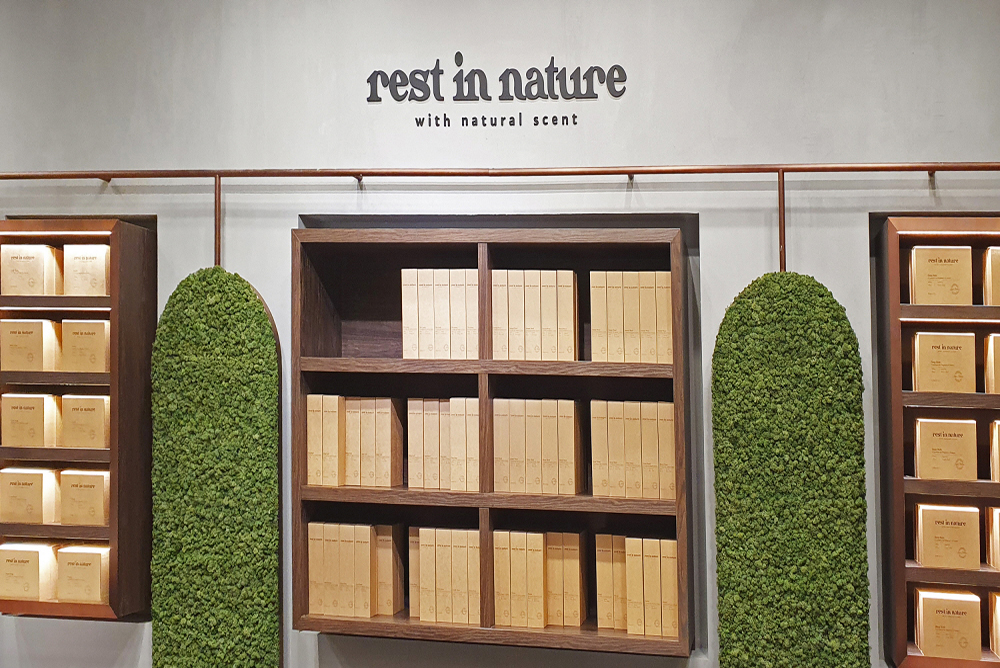 Scandia Moss Project 01 | The moment you encounter nature, “Rest in Nature” store Mosswall construction case custom made and custom construction